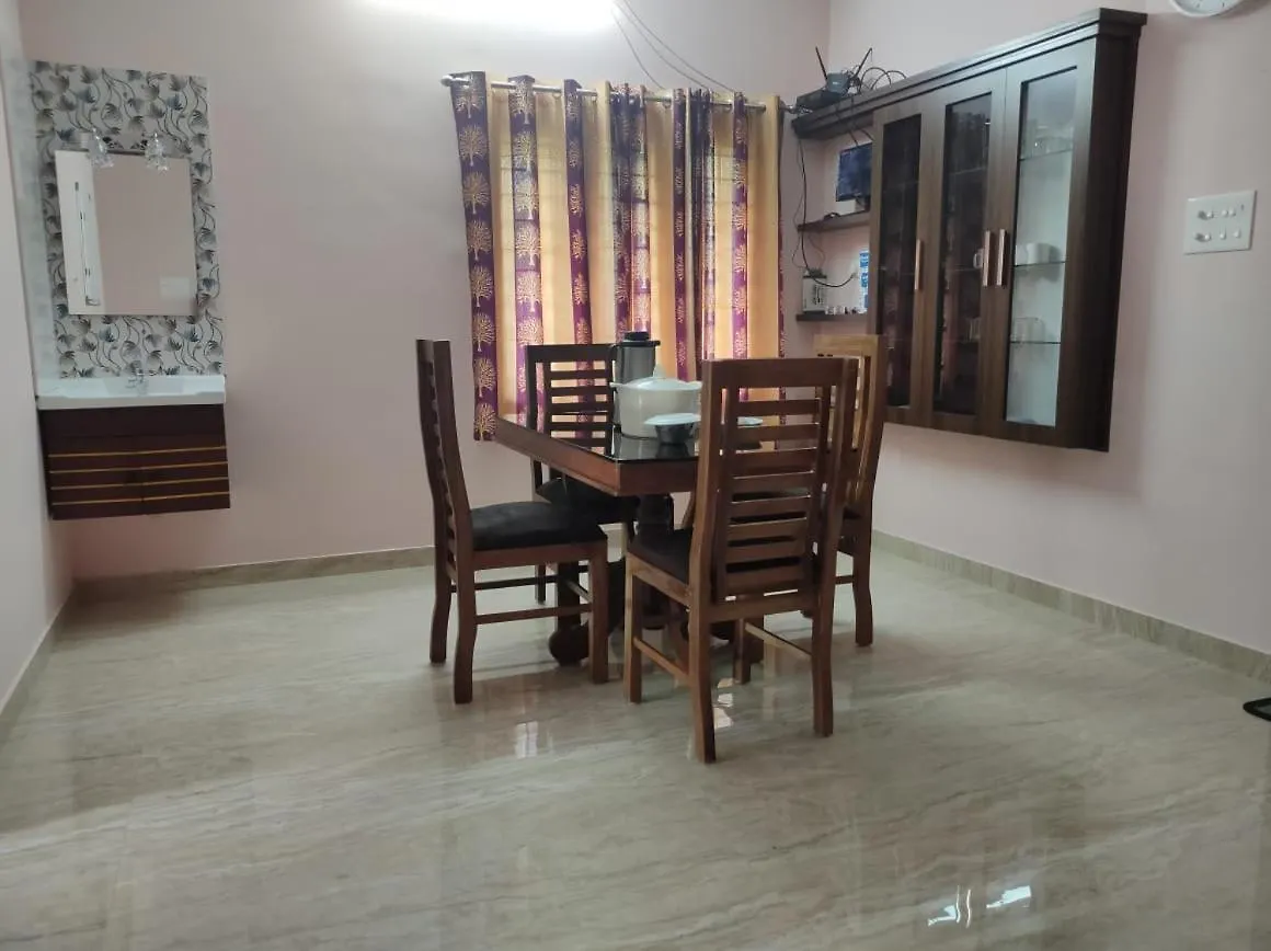 לינה וארוחת בוקר Alappuzha Sree Valsam Inn Bed Breakfast
